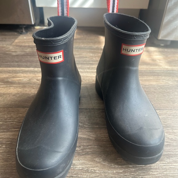 Hunter Play Black Rain Boots - Picture 2 of 4